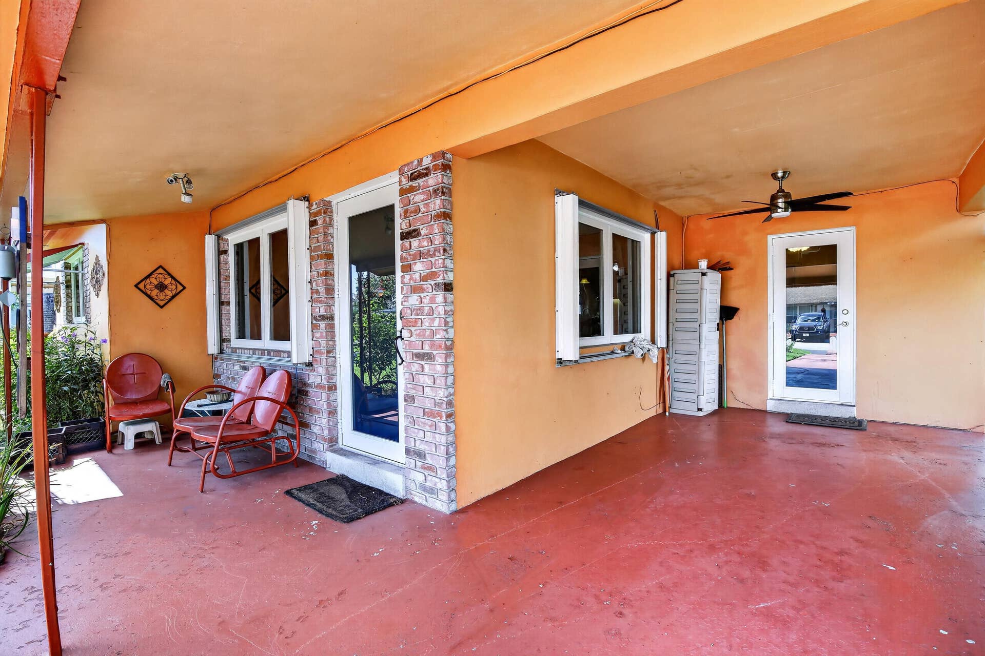 220 NW 48th Street, Oakland Park, FL 33309 4-print-_A7A9455