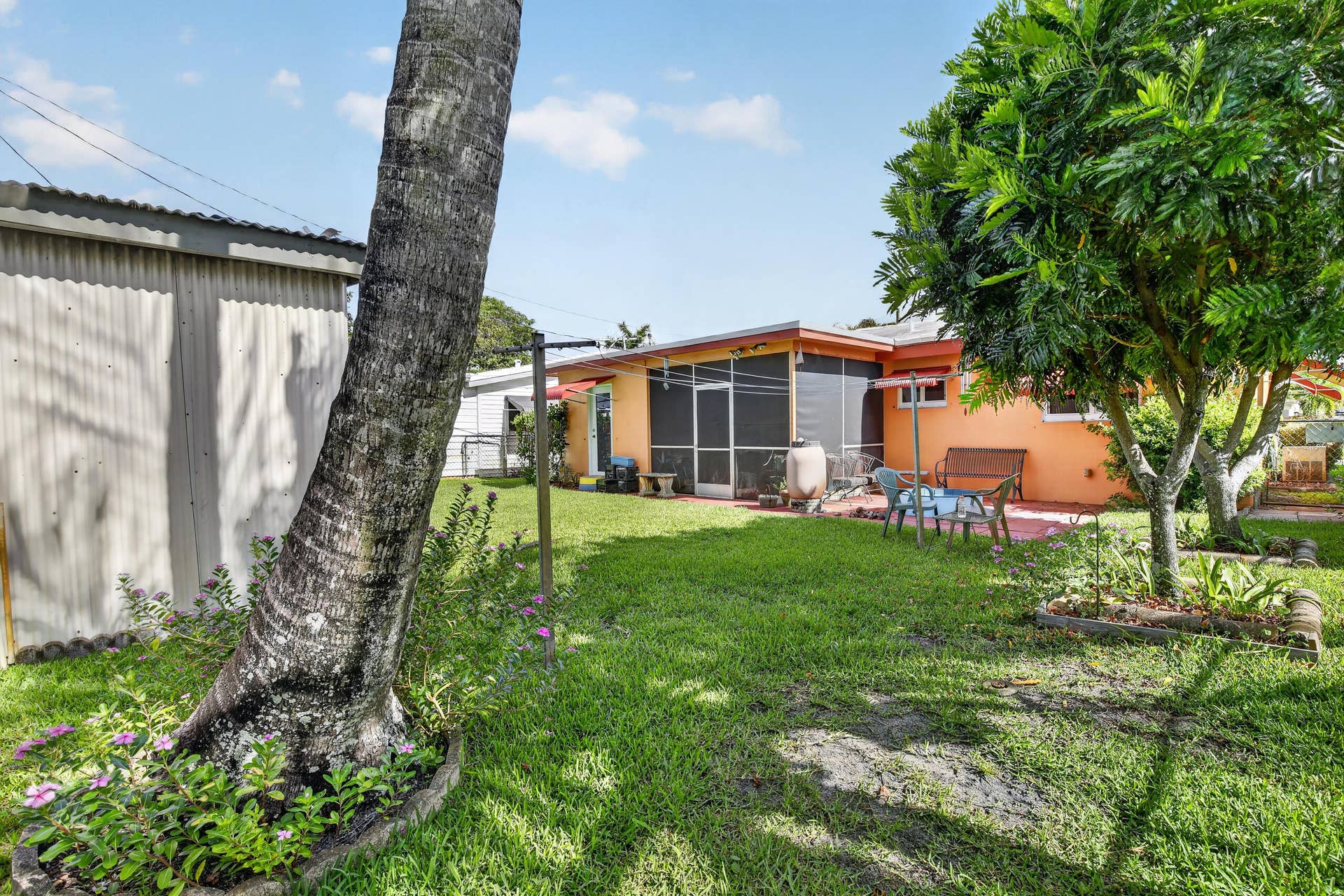 220 NW 48th Street, Oakland Park, FL 33309 32-print-_A7A9366