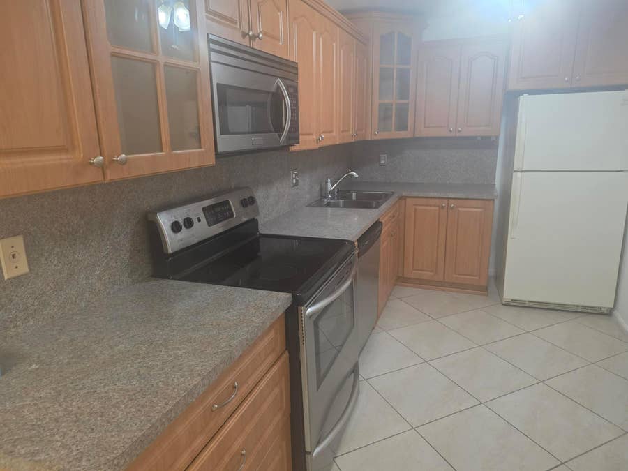 Property photo for 959 SE 2nd Avenue, #Unit 214, Deerfield Beach, FL