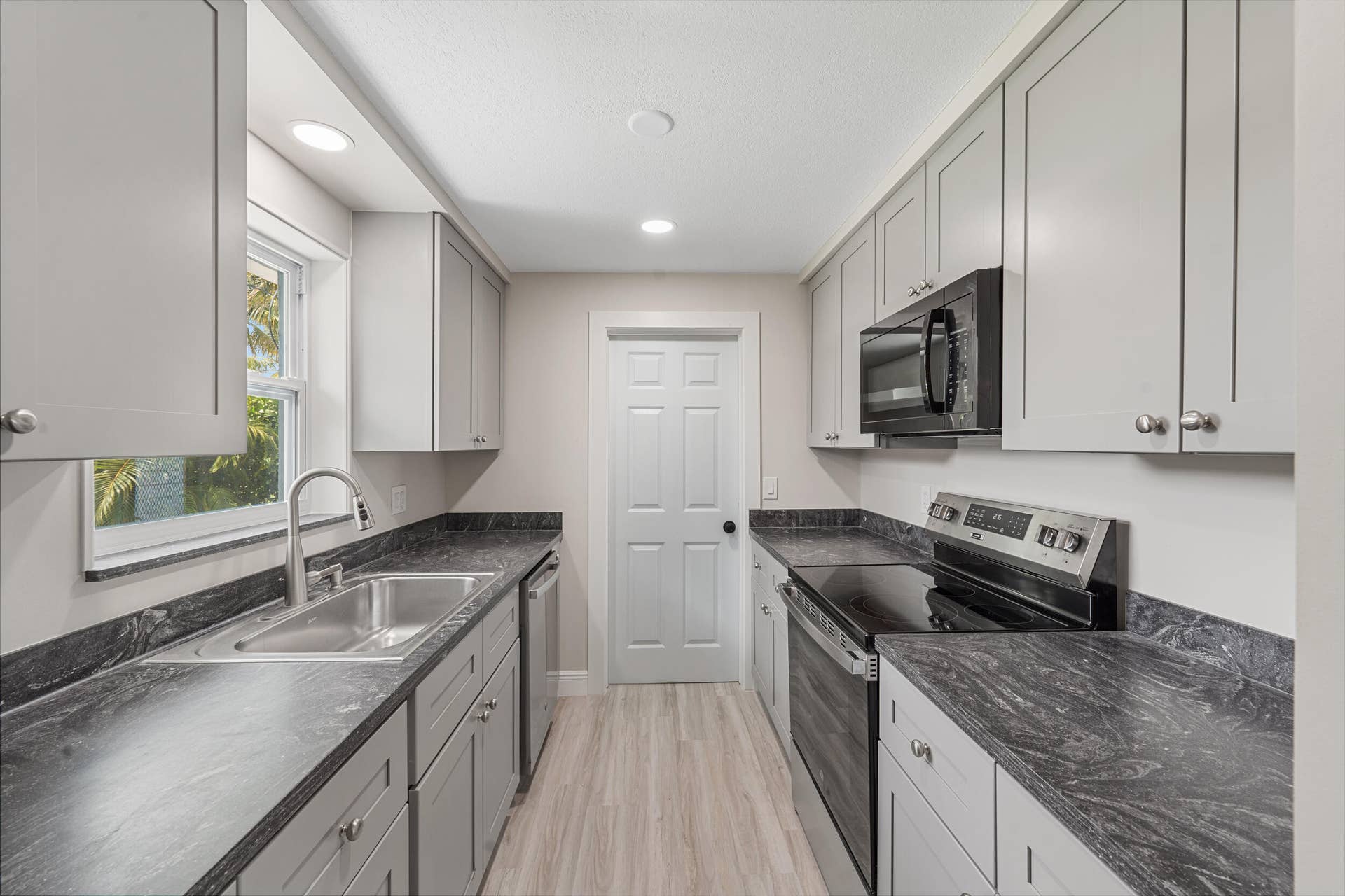 204 Circle E, Jupiter, Jupiter, FL 33458 29_27