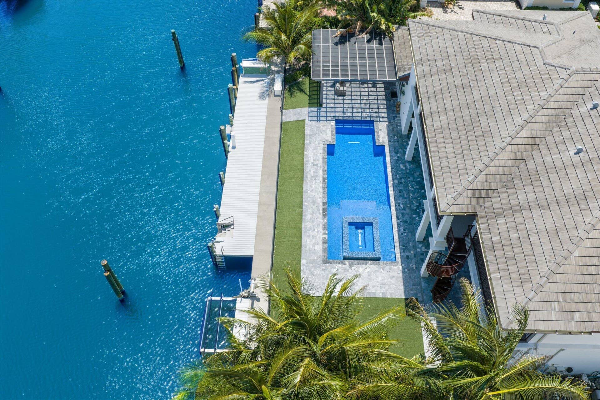 1200 Bimini Lane, Riviera Beach, FL 33404 1200 Bimini Lane - 80.jpg-SMALL