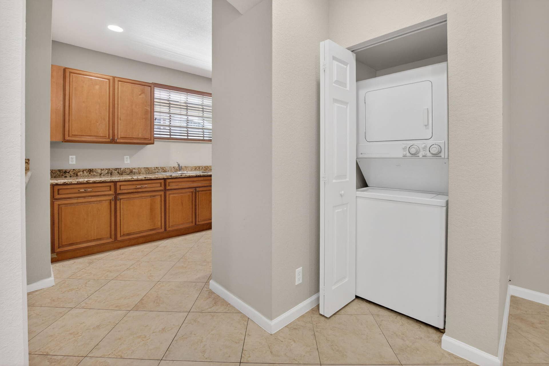1418 W Wickham Circle, #B, Delray Beach, FL 33445 27-web-or-mls-DSC_5082