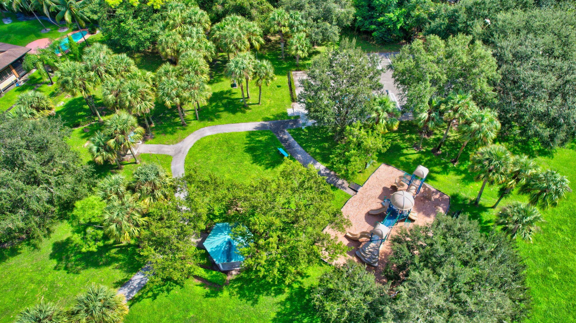 1418 W Wickham Circle, #B, Delray Beach, FL 33445 42-web-or-mls-DJI_0639_40_41_42_43