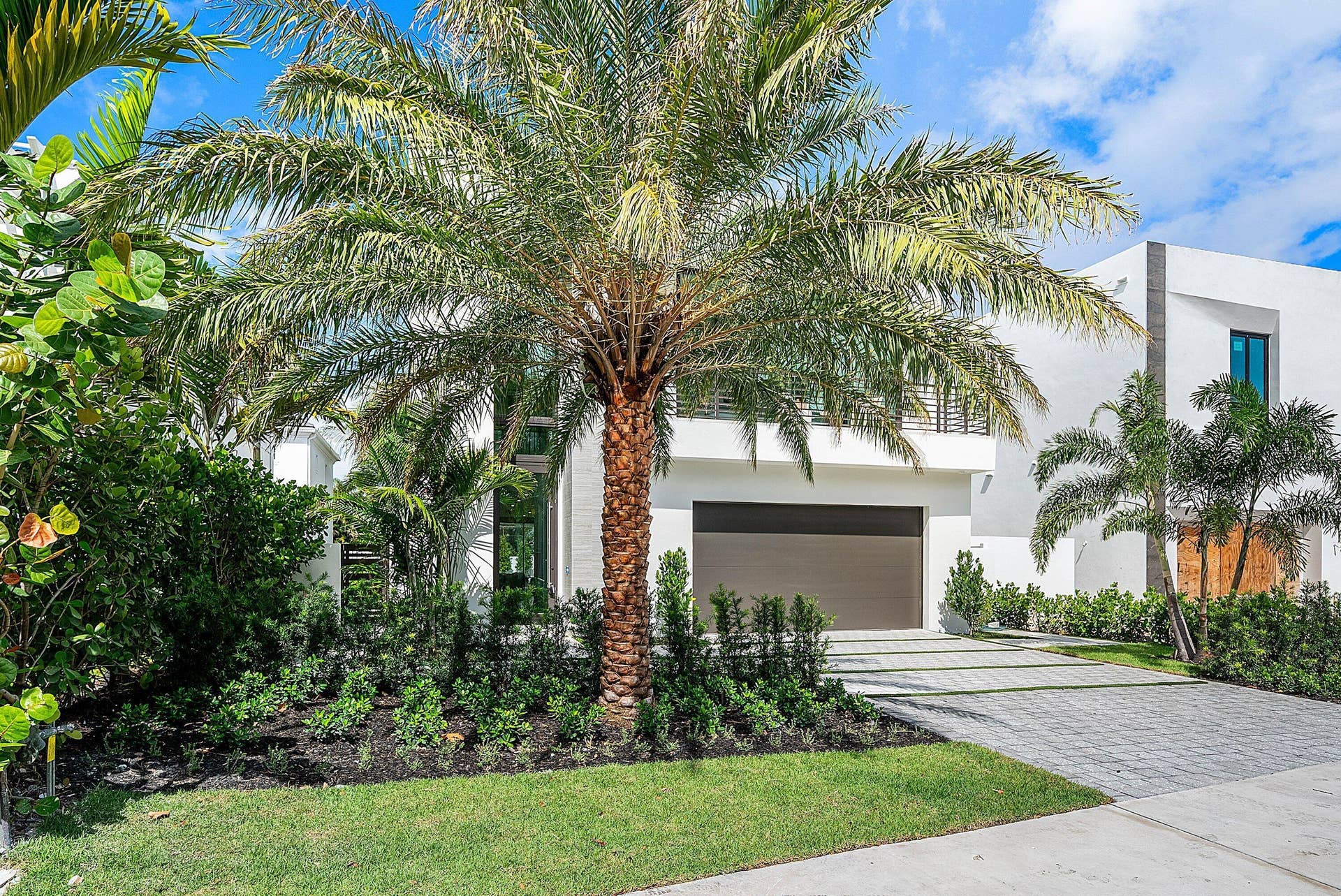 721 Lake Avenue N, Delray Beach, FL 33483 2