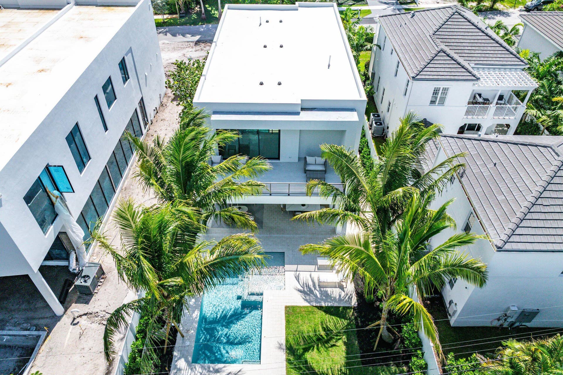 721 Lake Avenue N, Delray Beach, FL 33483 70