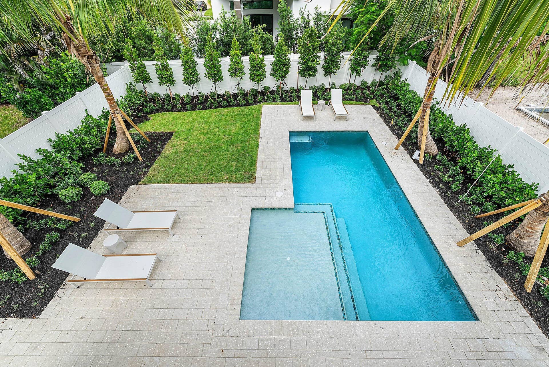721 Lake Avenue N, Delray Beach, FL 33483 55