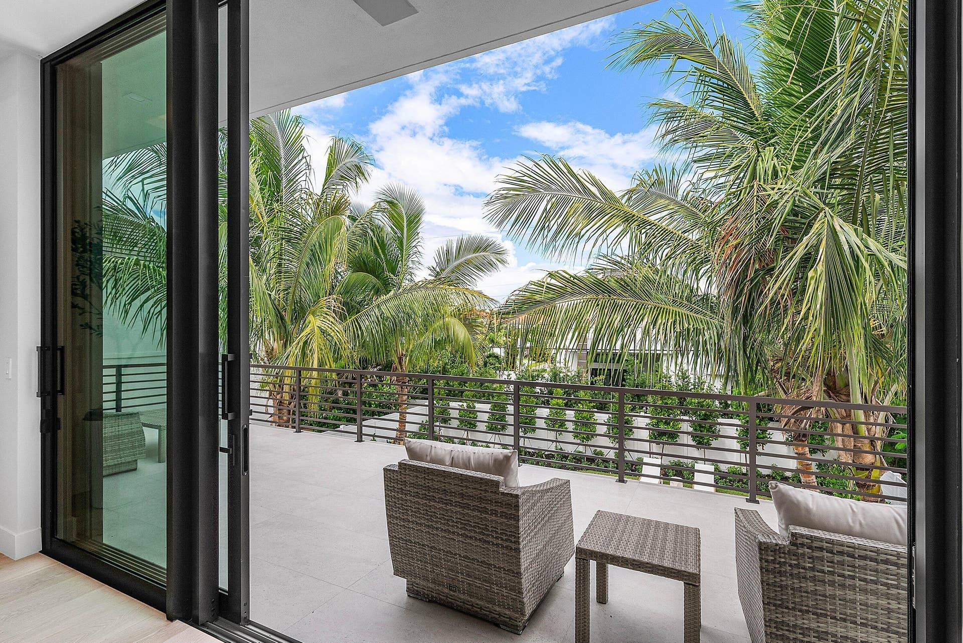 721 Lake Avenue N, Delray Beach, FL 33483 33