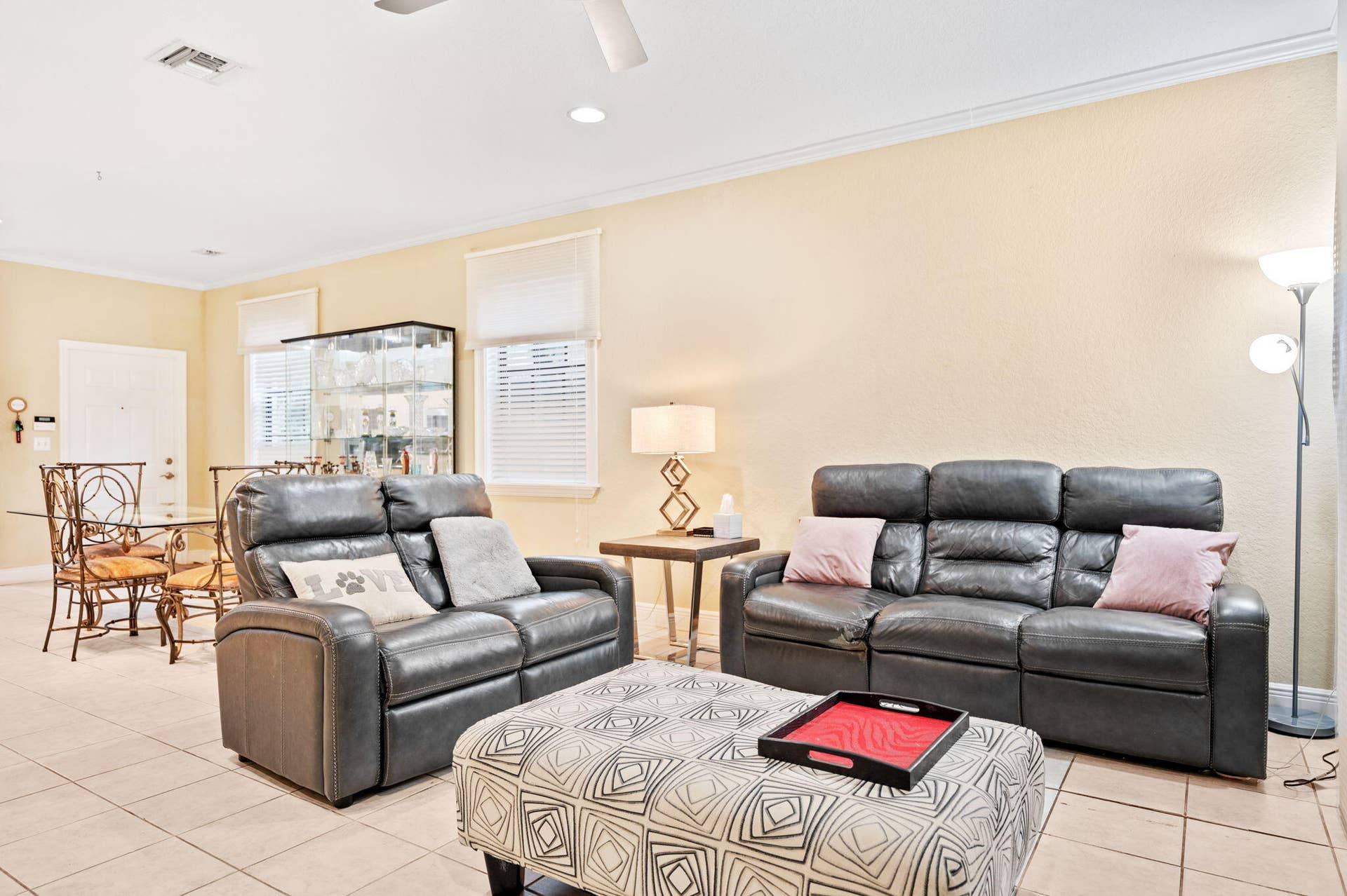 9-web-or-mls-4212-vineyard-cir