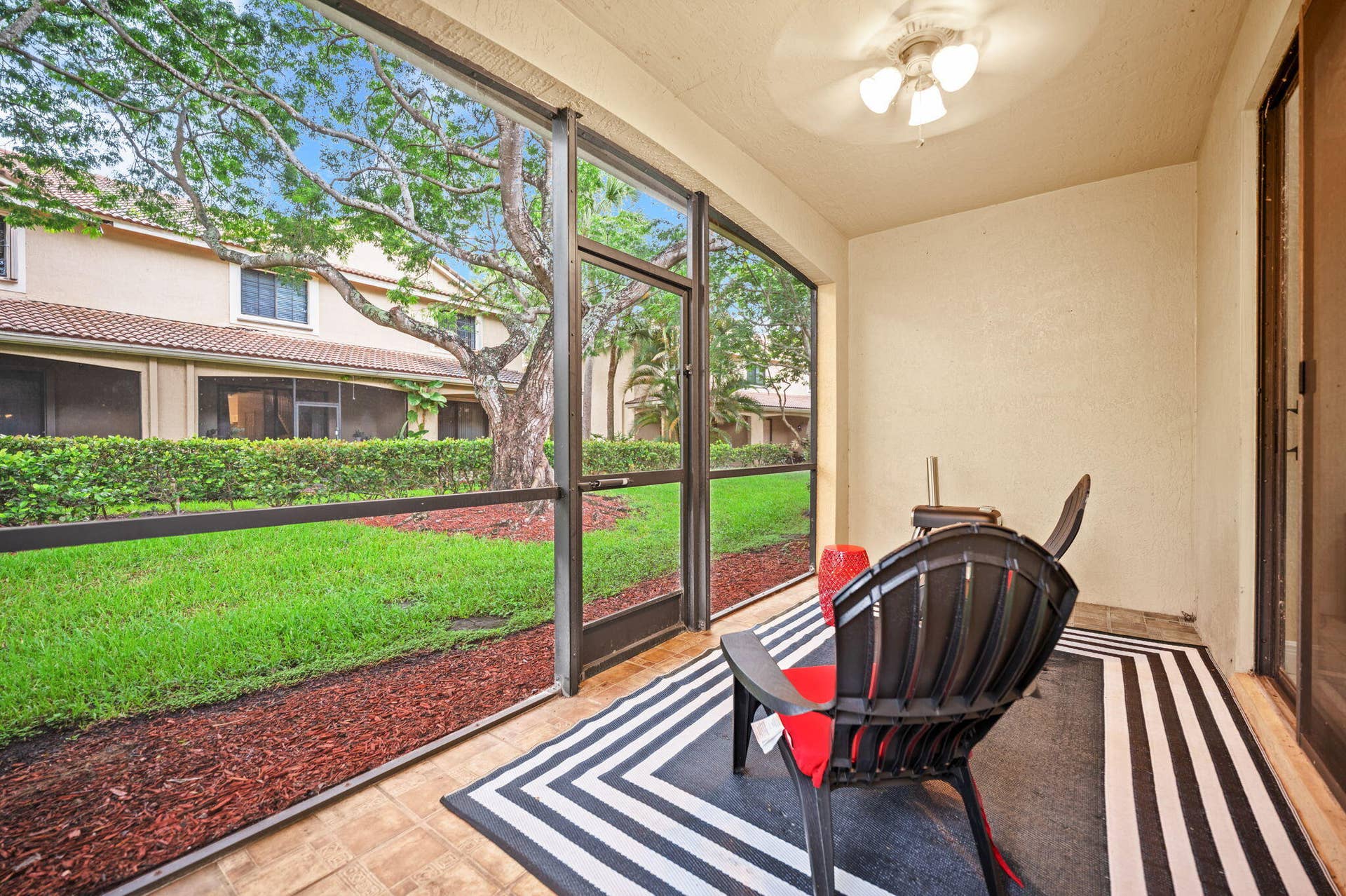 23-web-or-mls-4212-vineyard-cir