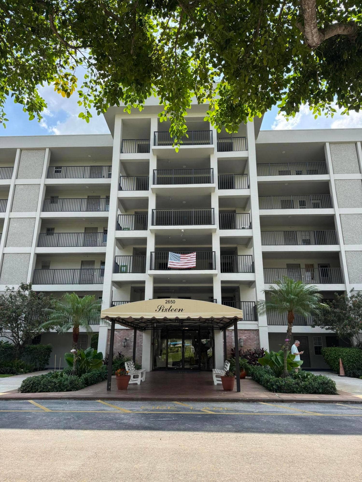 2650 S Course Drive, #407, Pompano Beach, FL 33069 IMG_5773