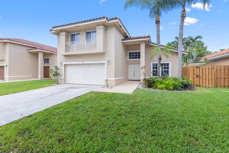 Property photo for 245 Via Milan Terrace, Davie, FL