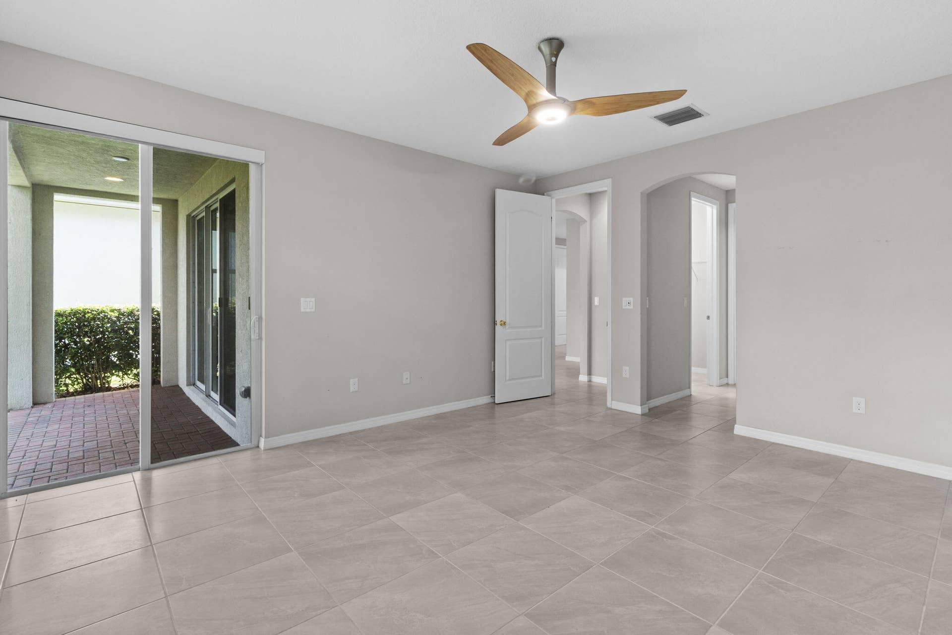 5319 Falcon Trail, Davie, FL 33314 37-web-or-mls-IMG_7403