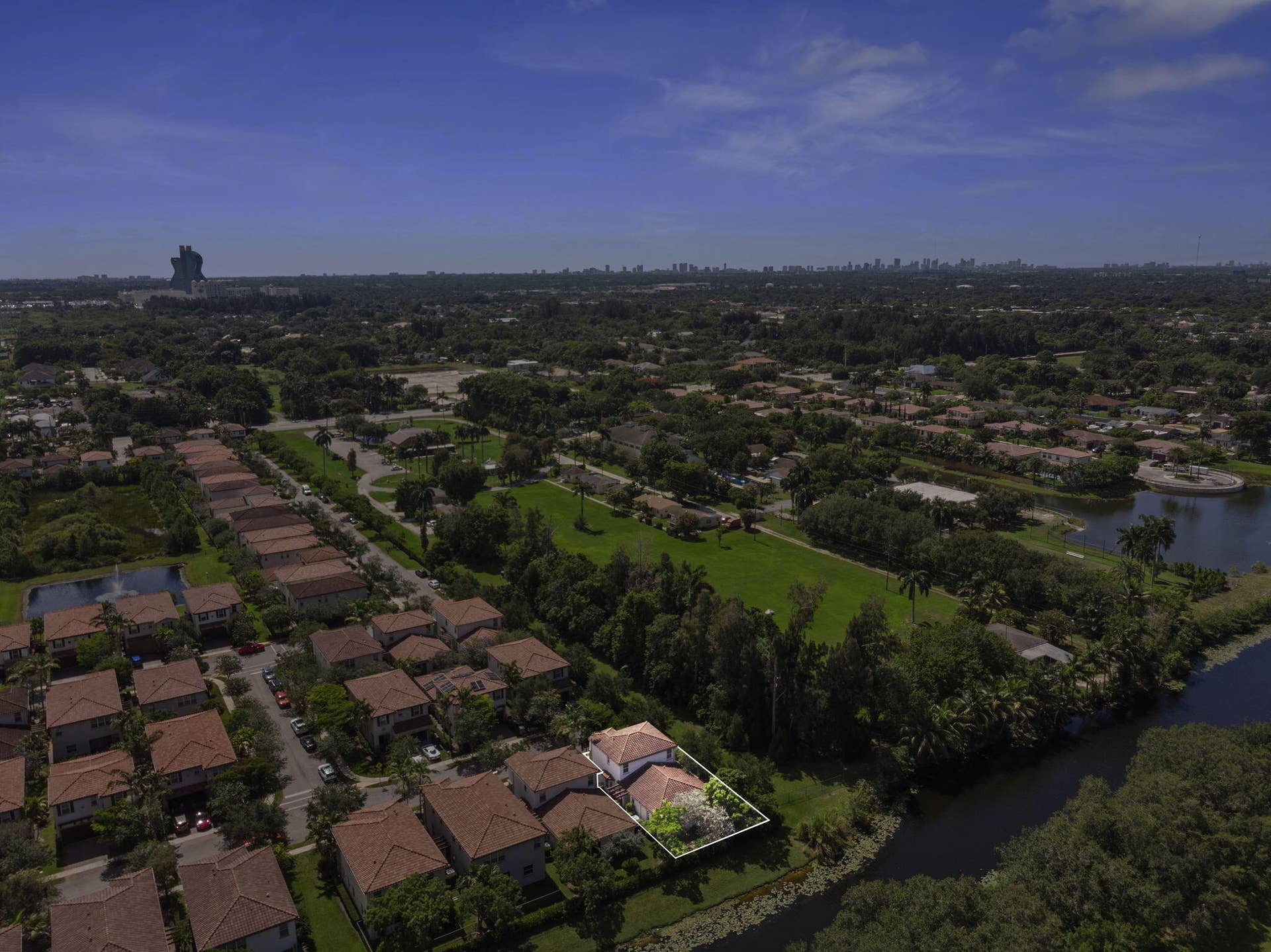 5319 Falcon Trail, Davie, FL 33314 5-web-or-mls-DJI_0498 (2)