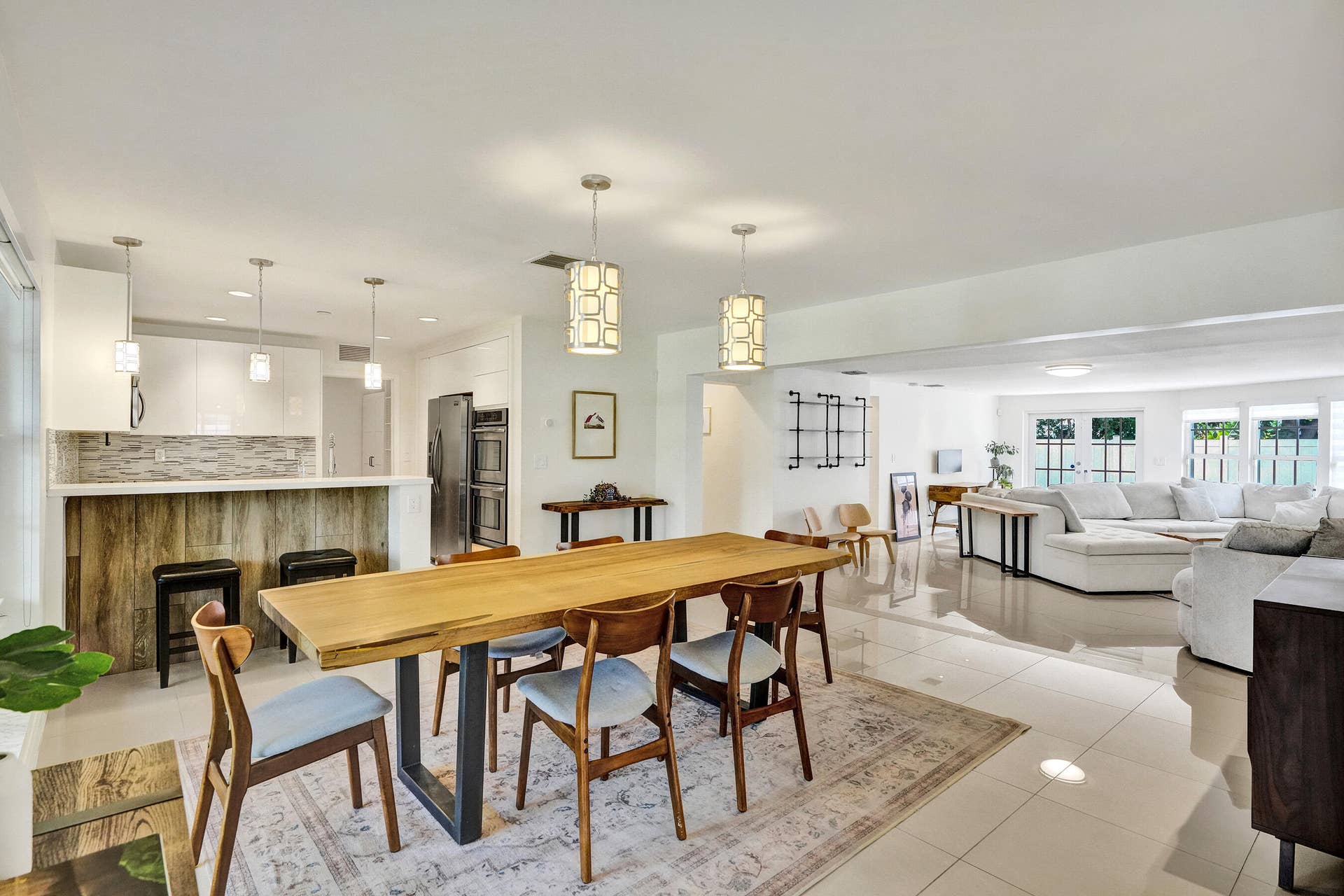 5830 NE 21st Terrace, Fort Lauderdale, FL 33308 DSC09669