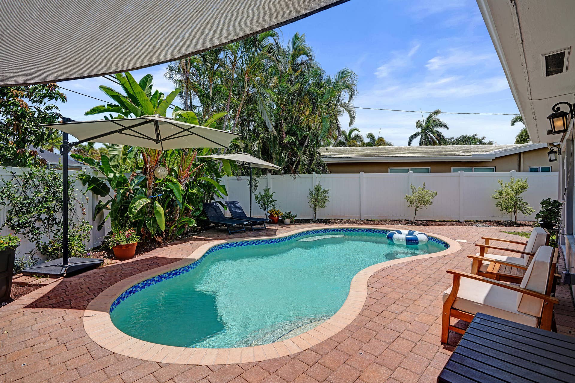 5830 NE 21st Terrace, Fort Lauderdale, FL 33308 DSC09777