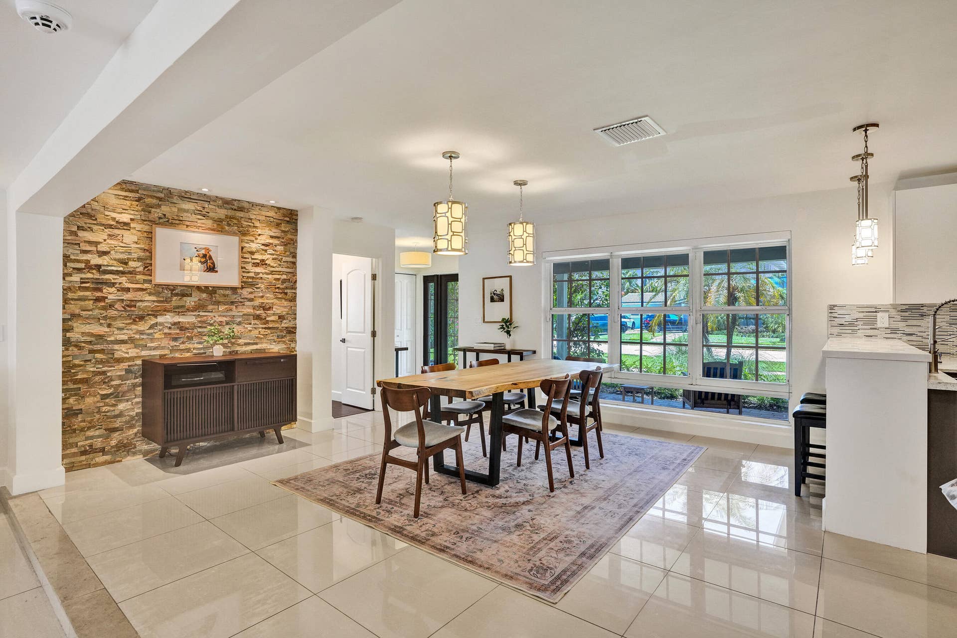5830 NE 21st Terrace, Fort Lauderdale, FL 33308 DSC09696