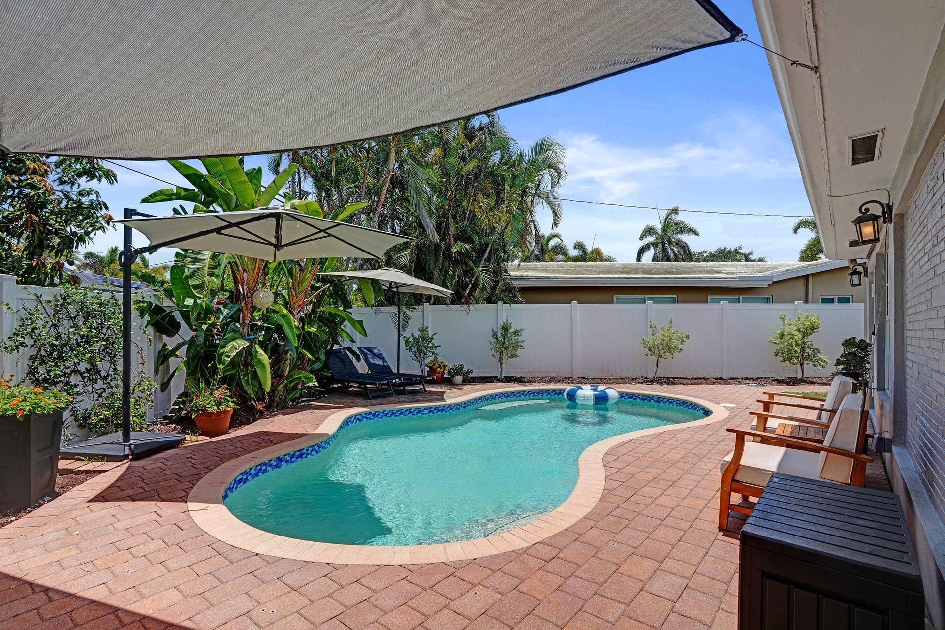 5830 NE 21st Terrace, Fort Lauderdale, FL 33308 DSC09768