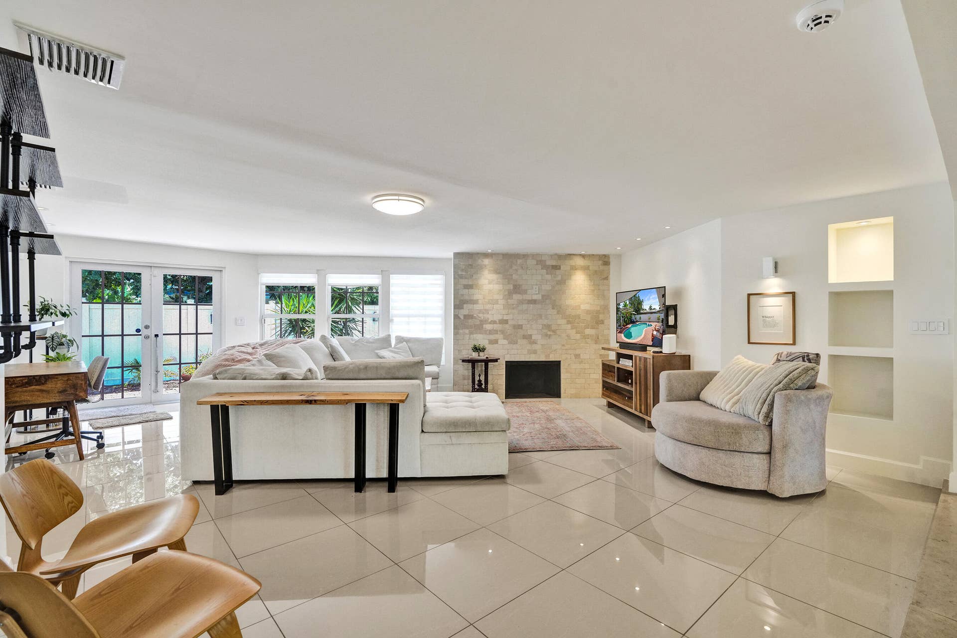 5830 NE 21st Terrace, Fort Lauderdale, FL 33308 DSC09699