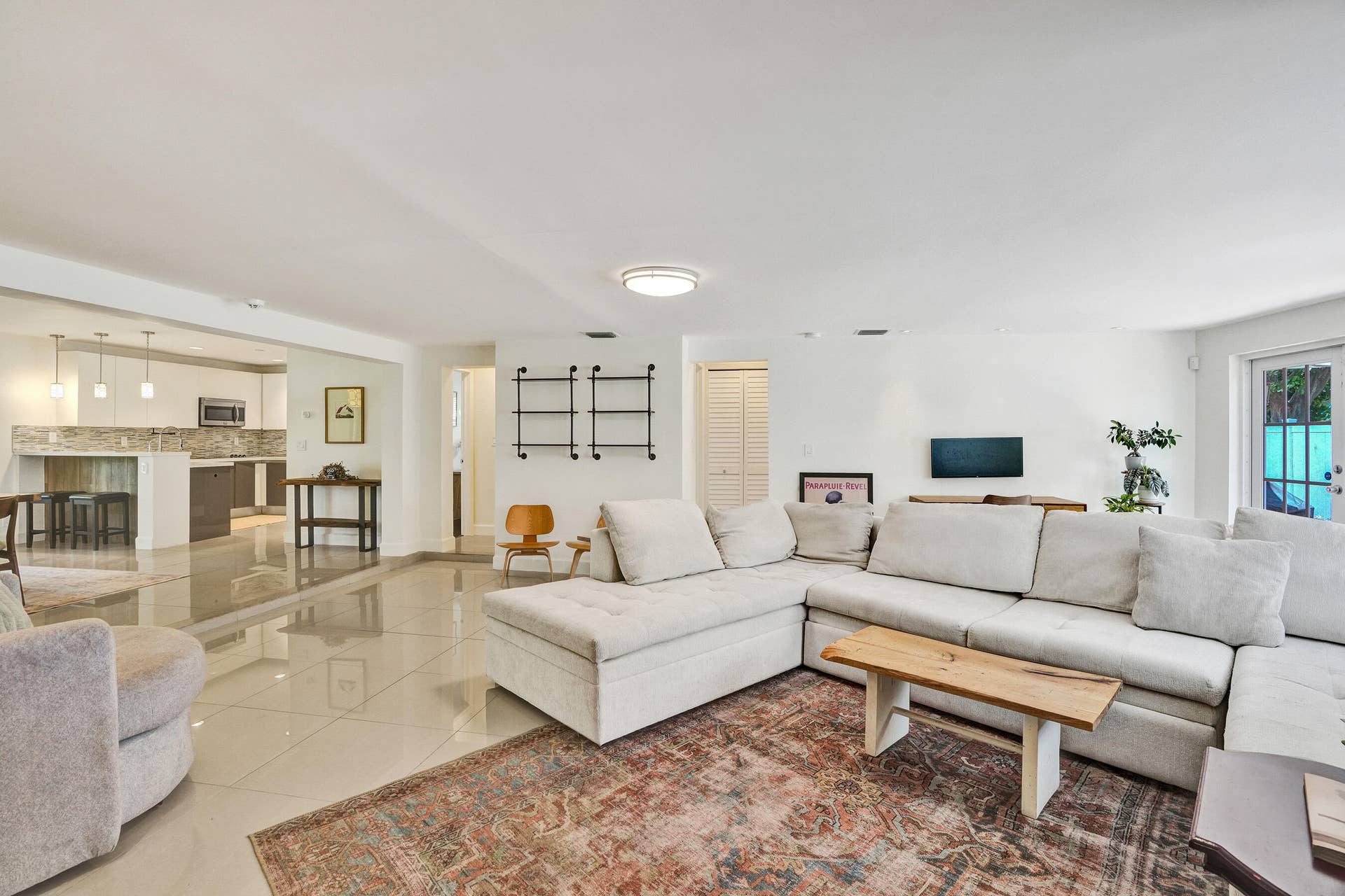 5830 NE 21st Terrace, Fort Lauderdale, FL 33308 DSC09717