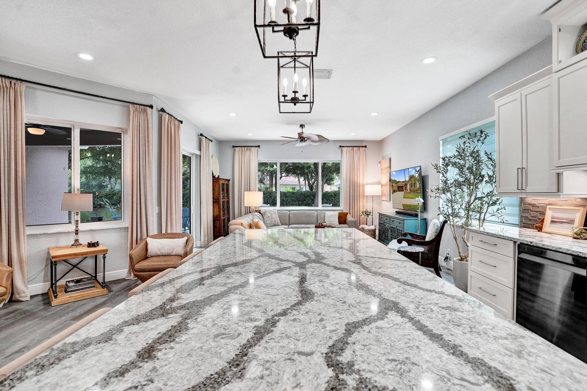 706 Tulip Circle, Weston, FL 33327 DSC07264