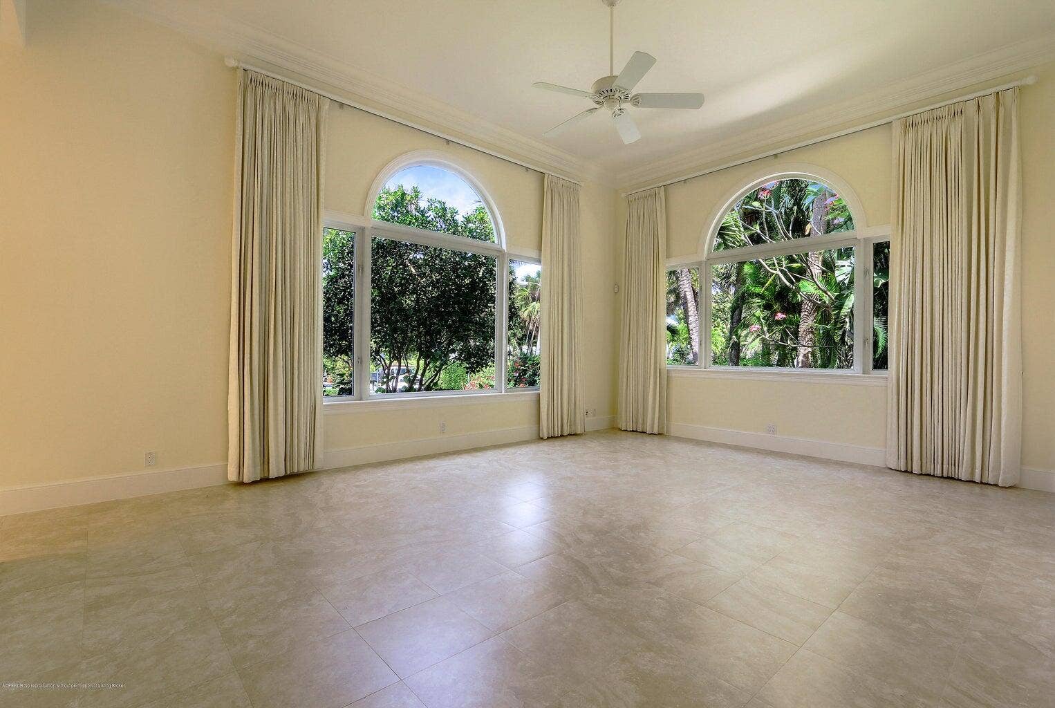 1426 N Ocean Boulevard, Palm Beach, FL 33480 1431 Primary Bedroom