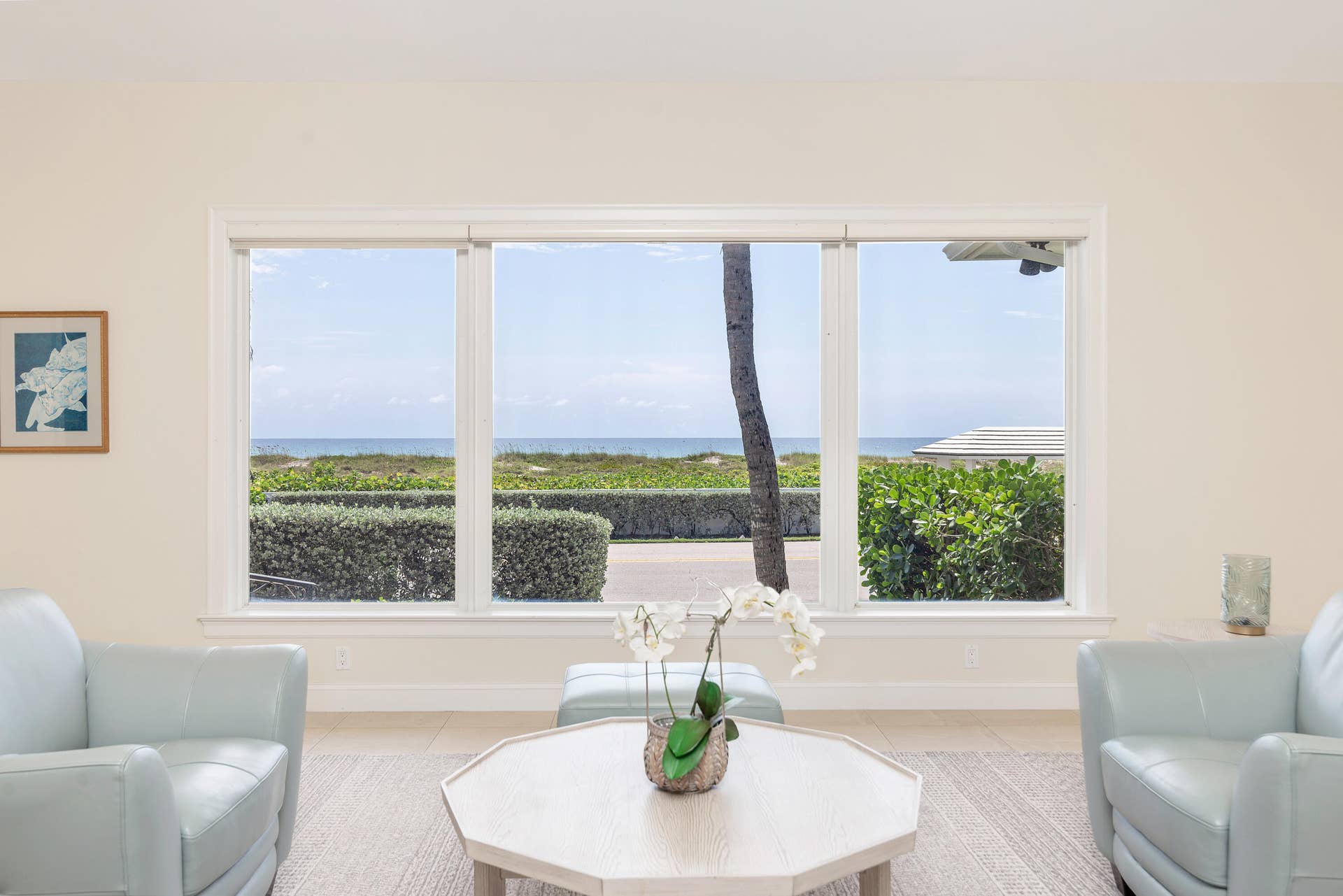 1426 N Ocean Boulevard, Palm Beach, FL 33480 1426 Living Room View