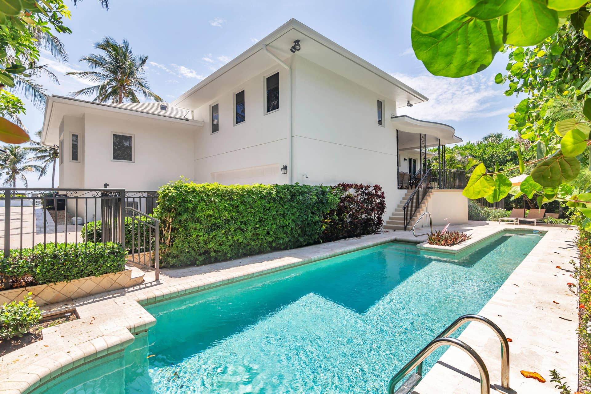 1426 N Ocean Boulevard, Palm Beach, FL 33480 1426 Pool