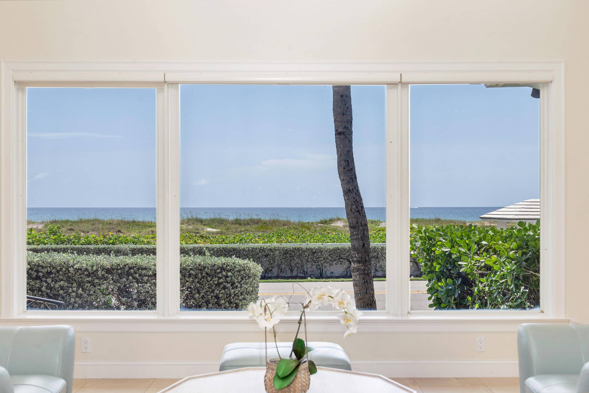 1426 N Ocean Boulevard, Palm Beach, FL 33480 1426 Living Room View