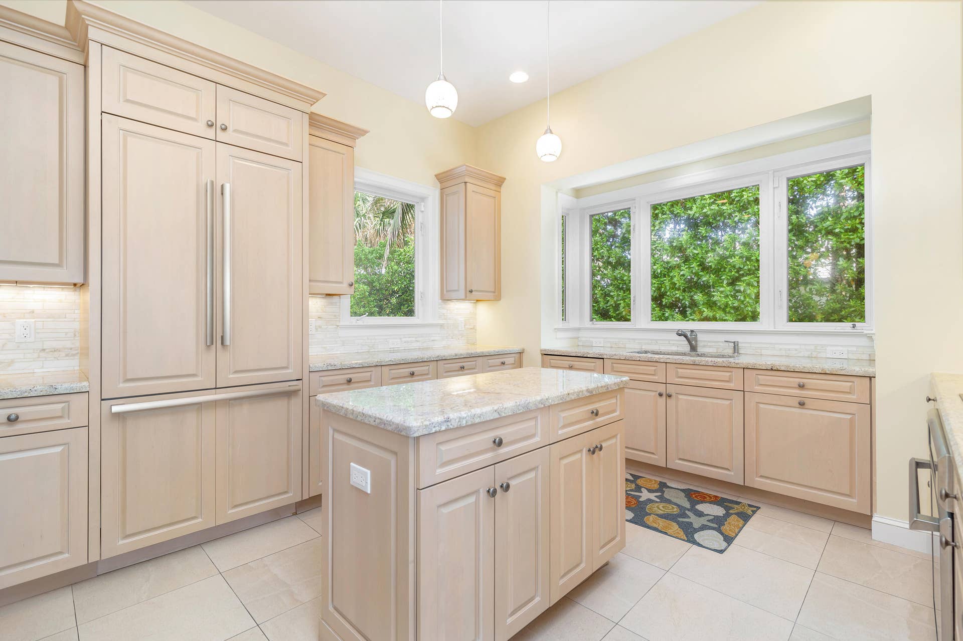 1426 N Ocean Boulevard, Palm Beach, FL 33480 1426 Kitchen