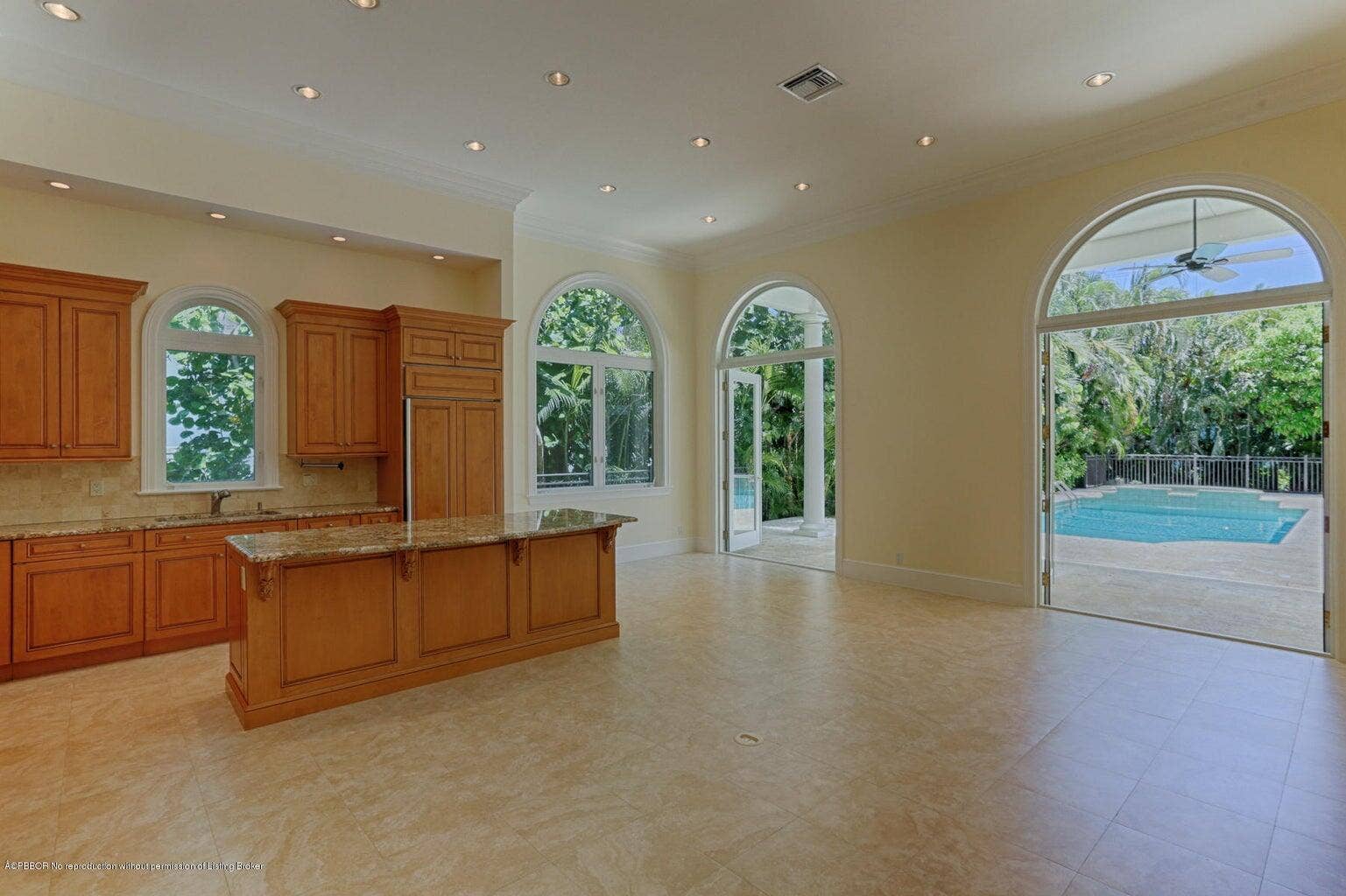 1426 N Ocean Boulevard, Palm Beach, FL 33480 1431 Kitchen