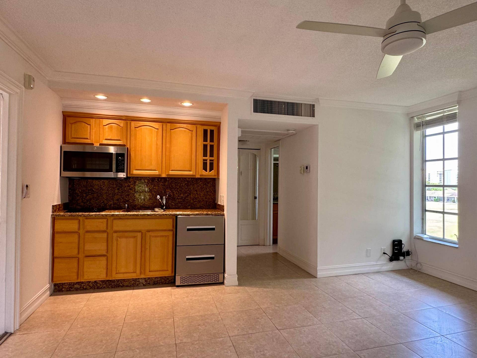 2601 S Course Drive, #401, Pompano Beach, FL 33069 IMG_5787