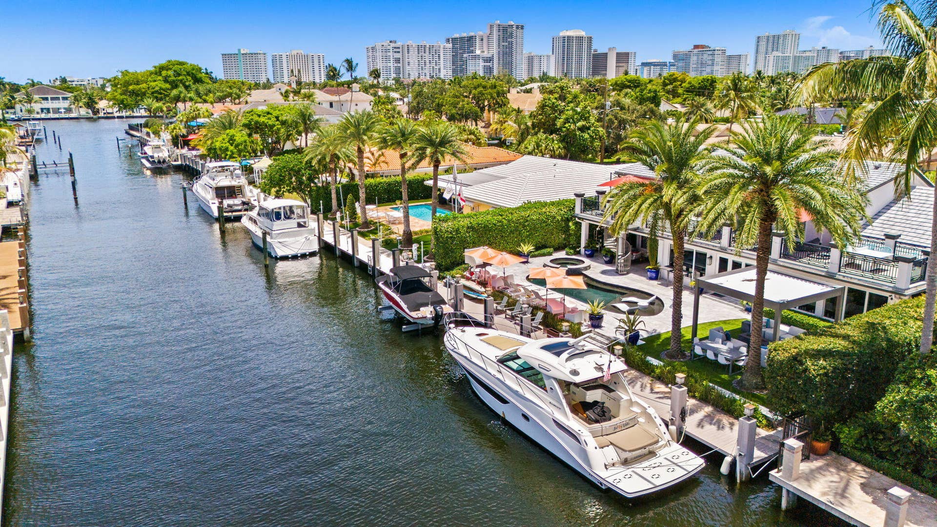 3051 NE 46th Street, Fort Lauderdale, FL 33308 7-web-or-mls-DJI_20260619133121_0387_D