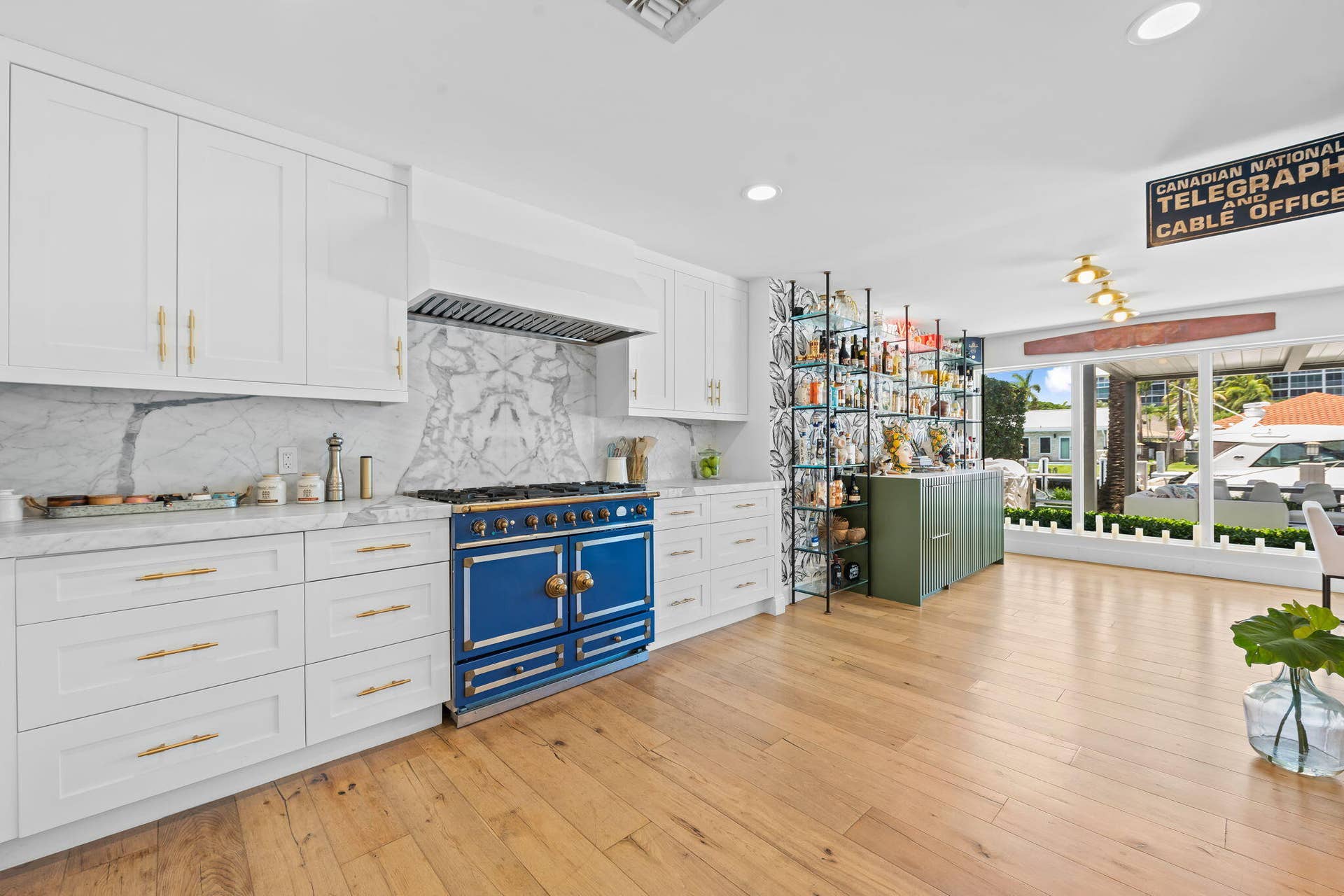 3051 NE 46th Street, Fort Lauderdale, FL 33308 50-web-or-mls-DSC_7892