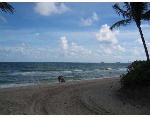 Vantage View Beach 16