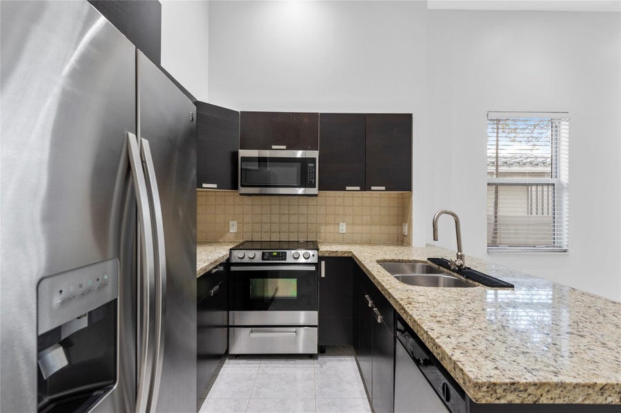 Property photo for 316 SW 16th Street, #B, Fort Lauderdale, FL