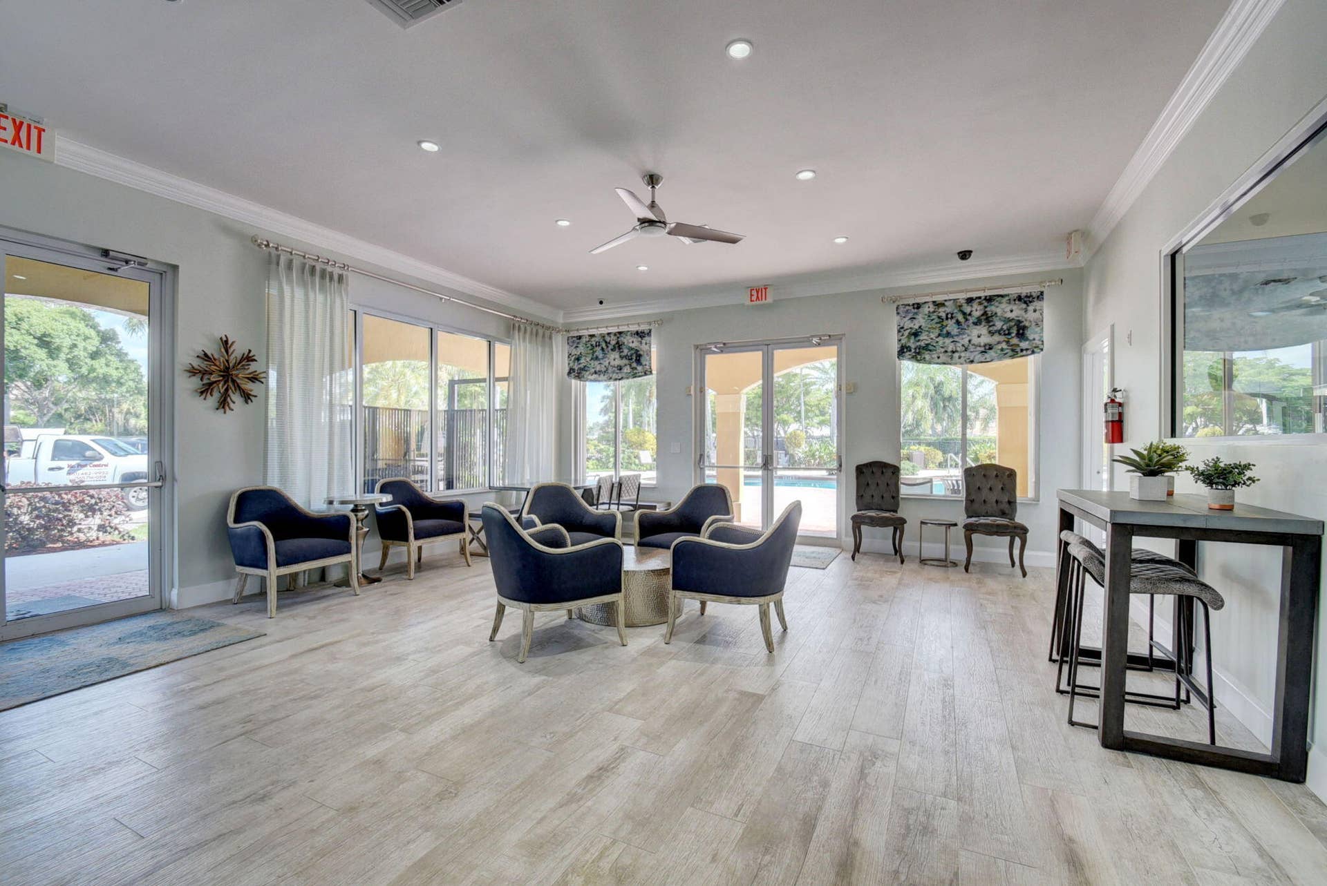 76-web-or-mls-Symphony Bay (2)