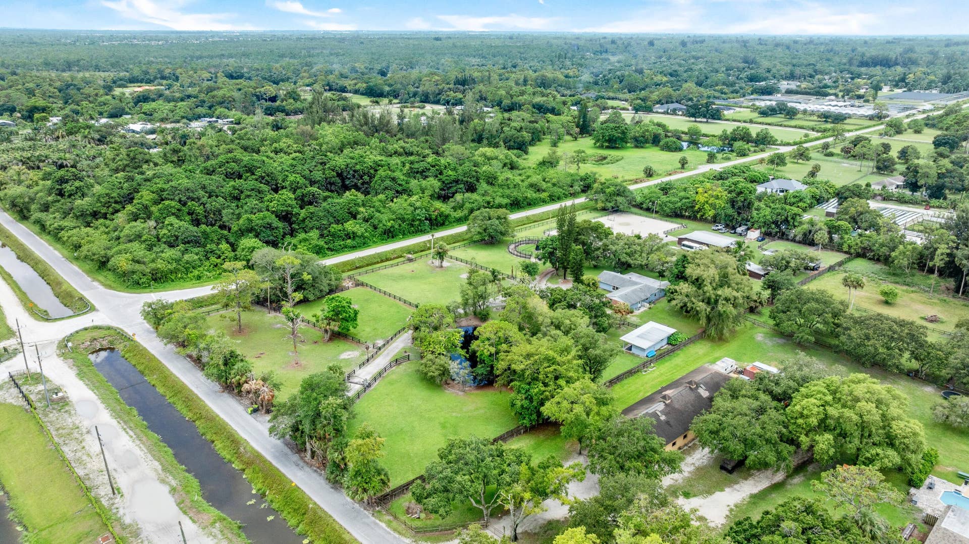 013-034-DJI 0340-4200x2360