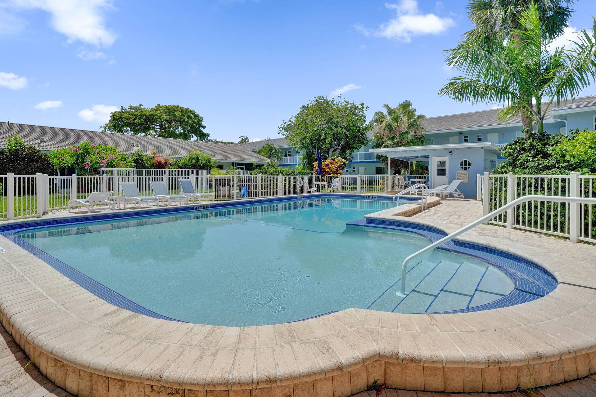 2734 NE 27th Court, #17, Lighthouse Point, FL 33064 DSC01505
