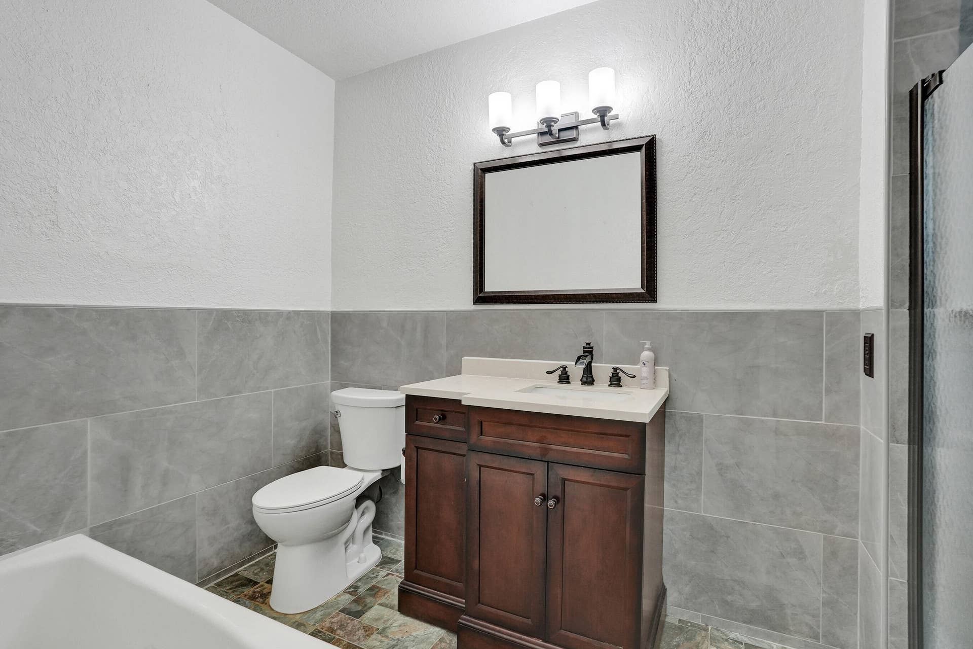 2734 NE 27th Court, #17, Lighthouse Point, FL 33064 DSC01472