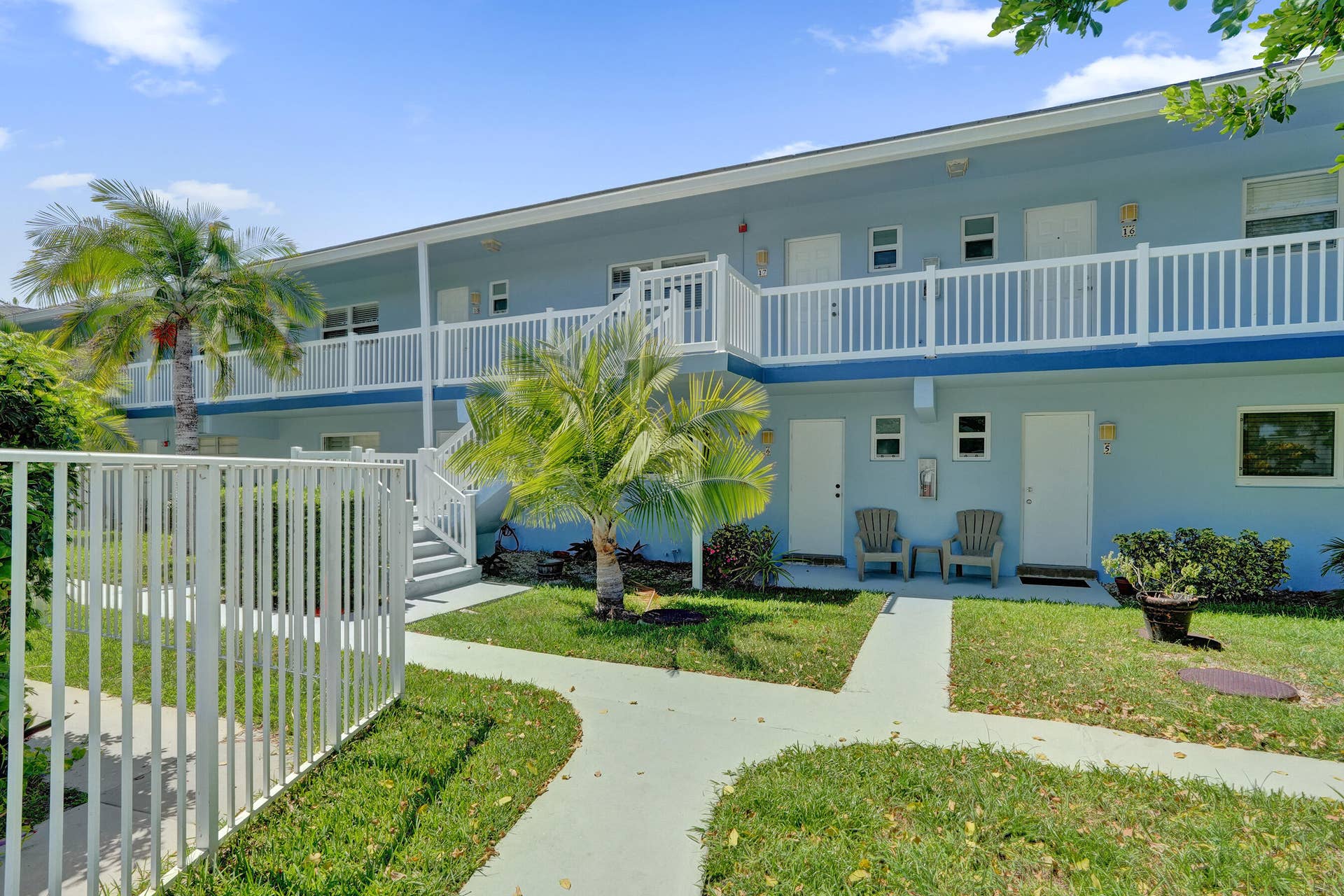 2734 NE 27th Court, #17, Lighthouse Point, FL 33064 DSC01511