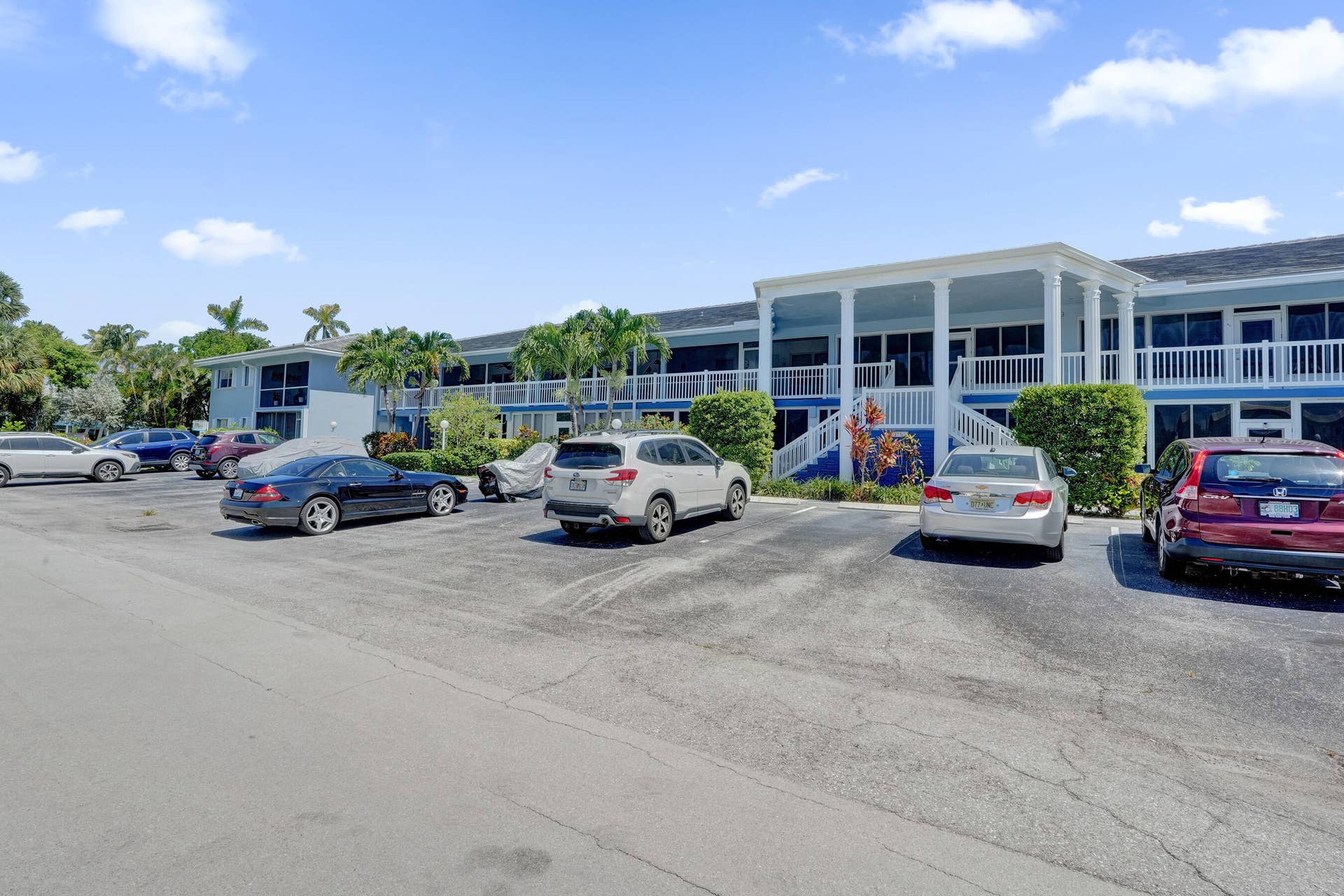 2734 NE 27th Court, #17, Lighthouse Point, FL 33064 DSC01517