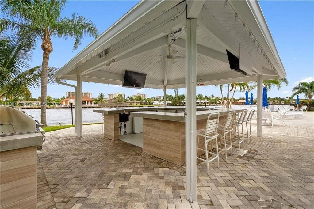6207 Bay Club Drive, #1, Fort Lauderdale, Fort Lauderdale, FL 33308 GetMedia (74)