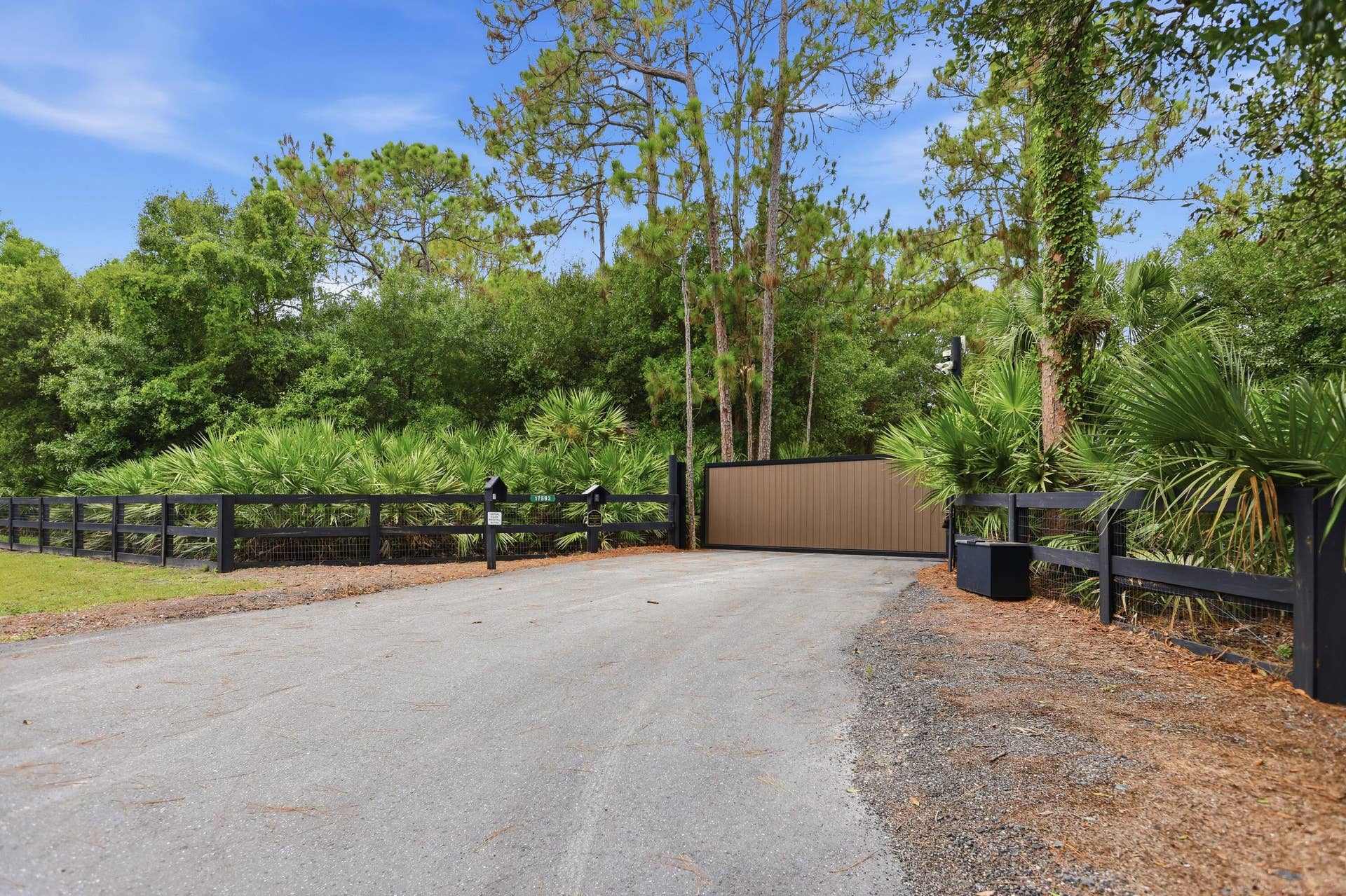 17593 Winterhawk Trail-1515