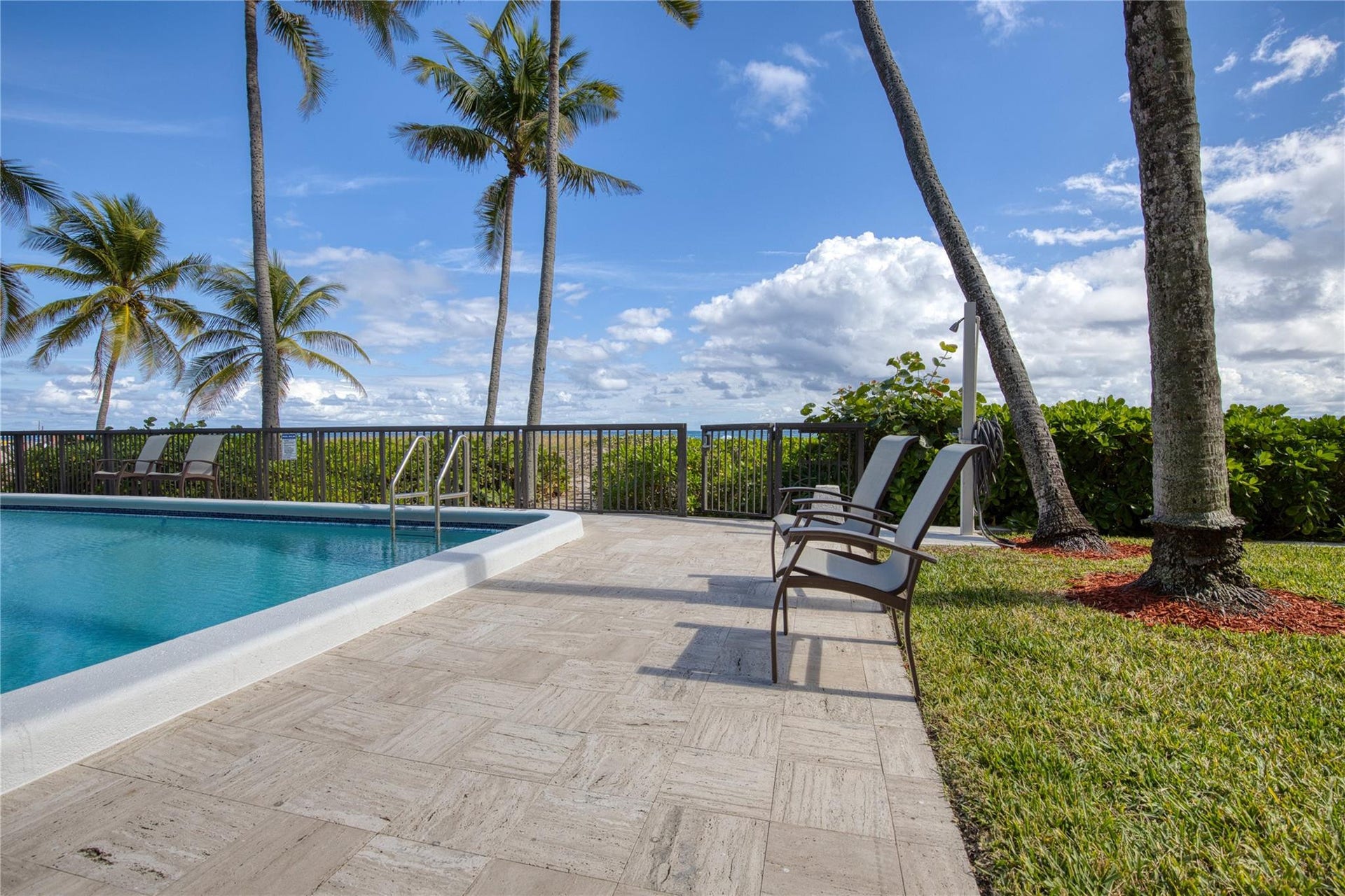 520 N Ocean Boulevard, #13, Pompano Beach, FL 33062 Photo 31