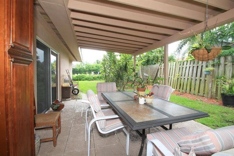 98 Seminole Lane, Boca Raton, FL 33487 98 Seminole 11