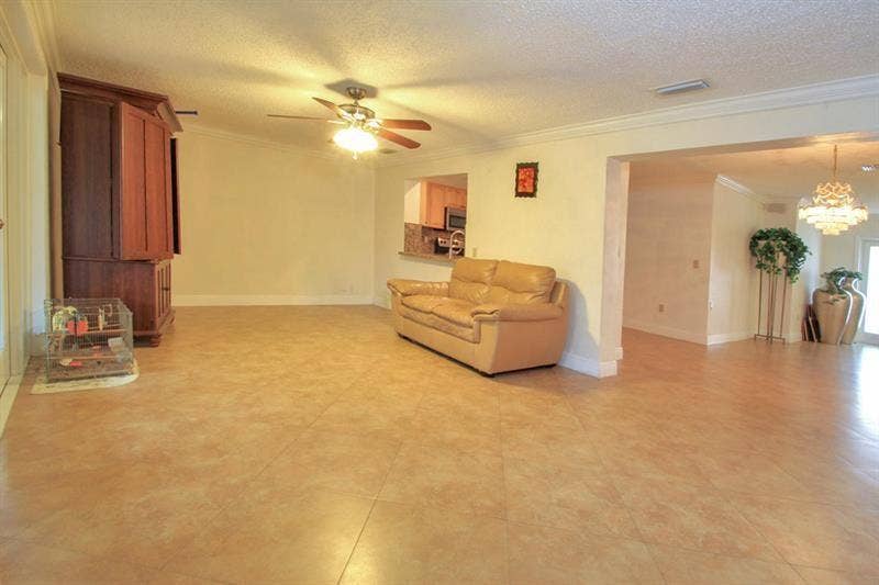 98 Seminole Lane, Boca Raton, FL 33487 98 Seminole 9
