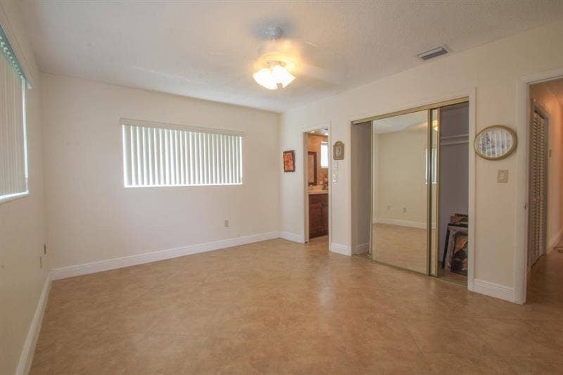 98 Seminole Lane, Boca Raton, FL 33487 98 Seminole 8