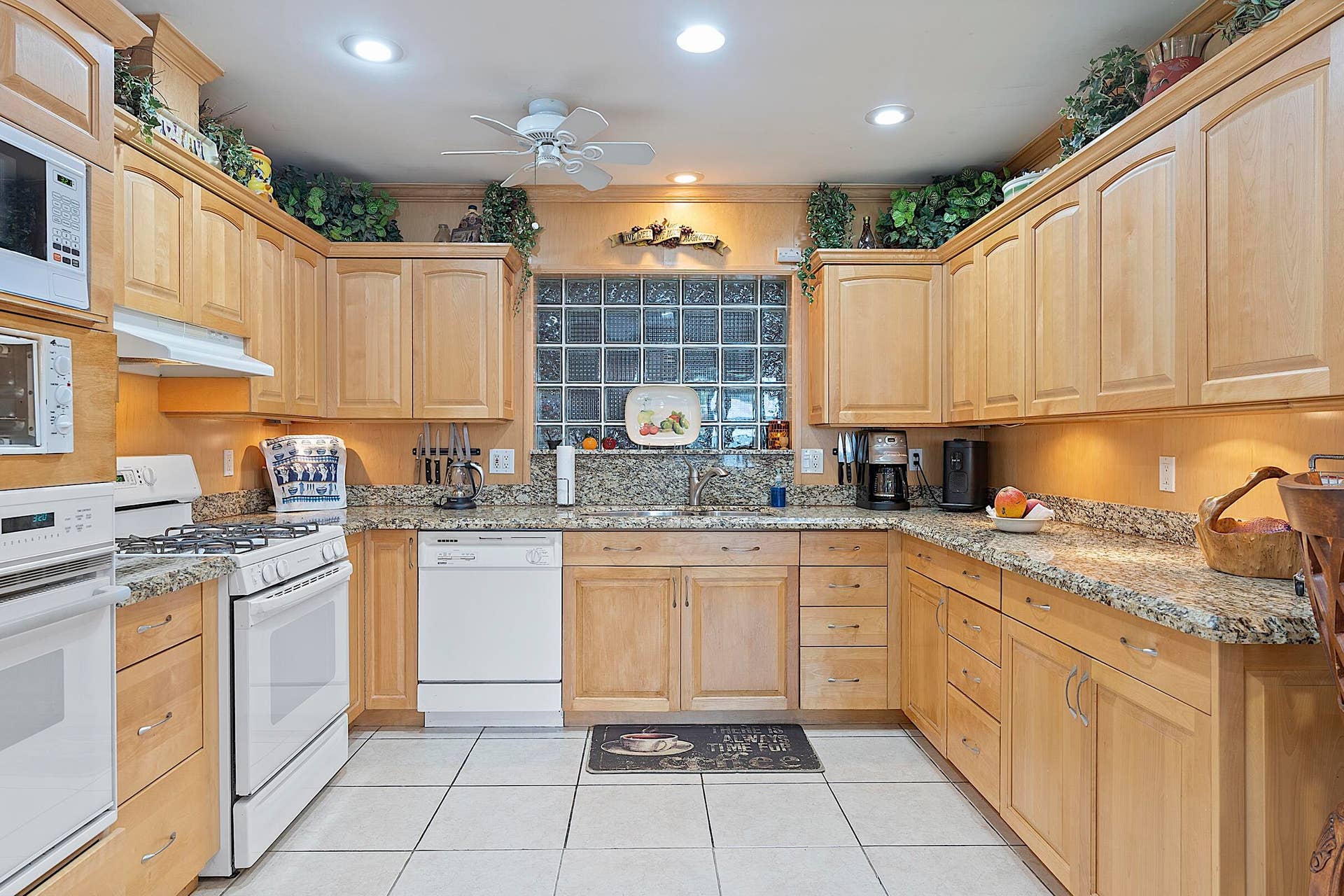 521 SW 59th Avenue, Plantation, FL 33317 521 SW 59th st - - 029