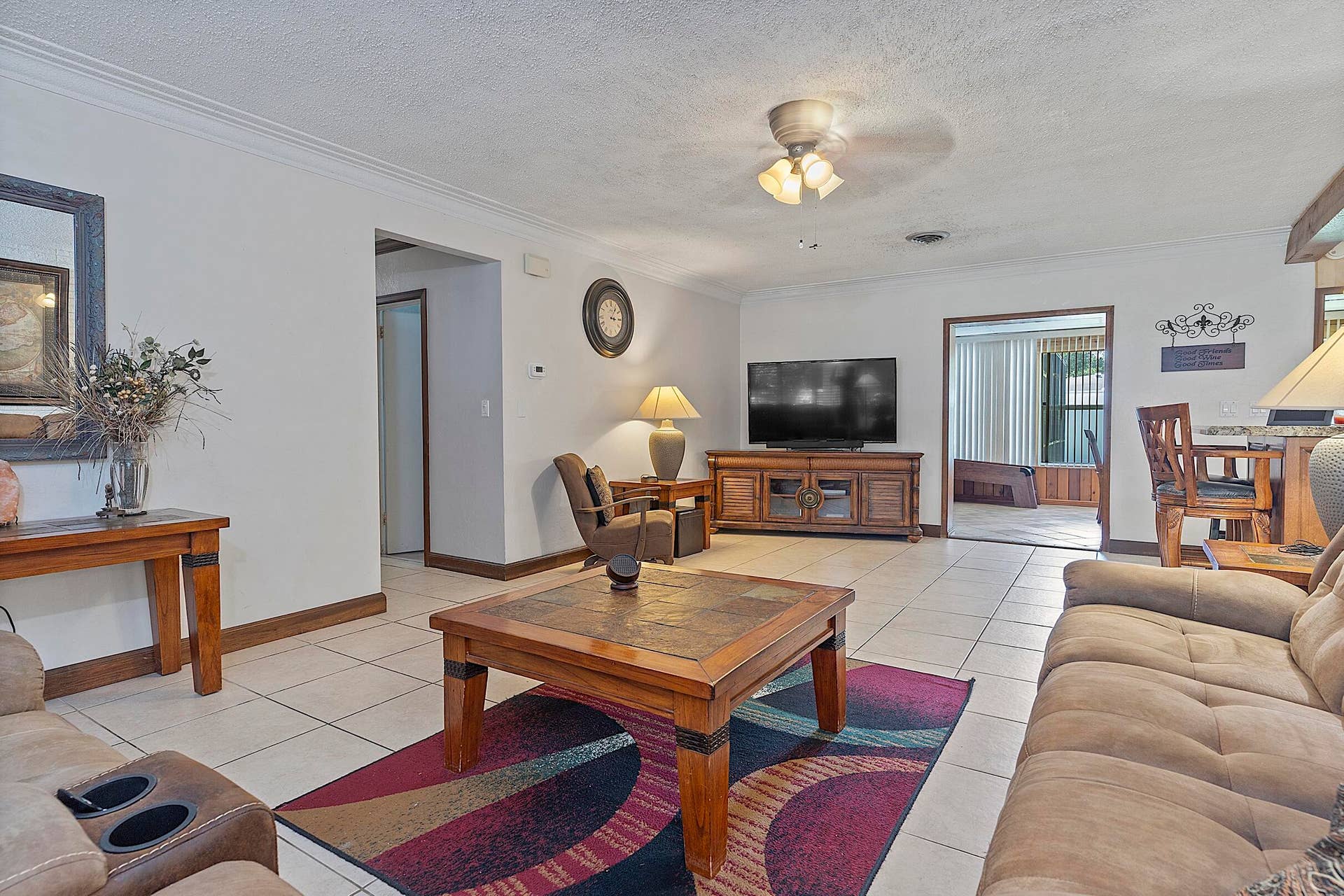 521 SW 59th Avenue, Plantation, FL 33317 521 SW 59th st - - 015