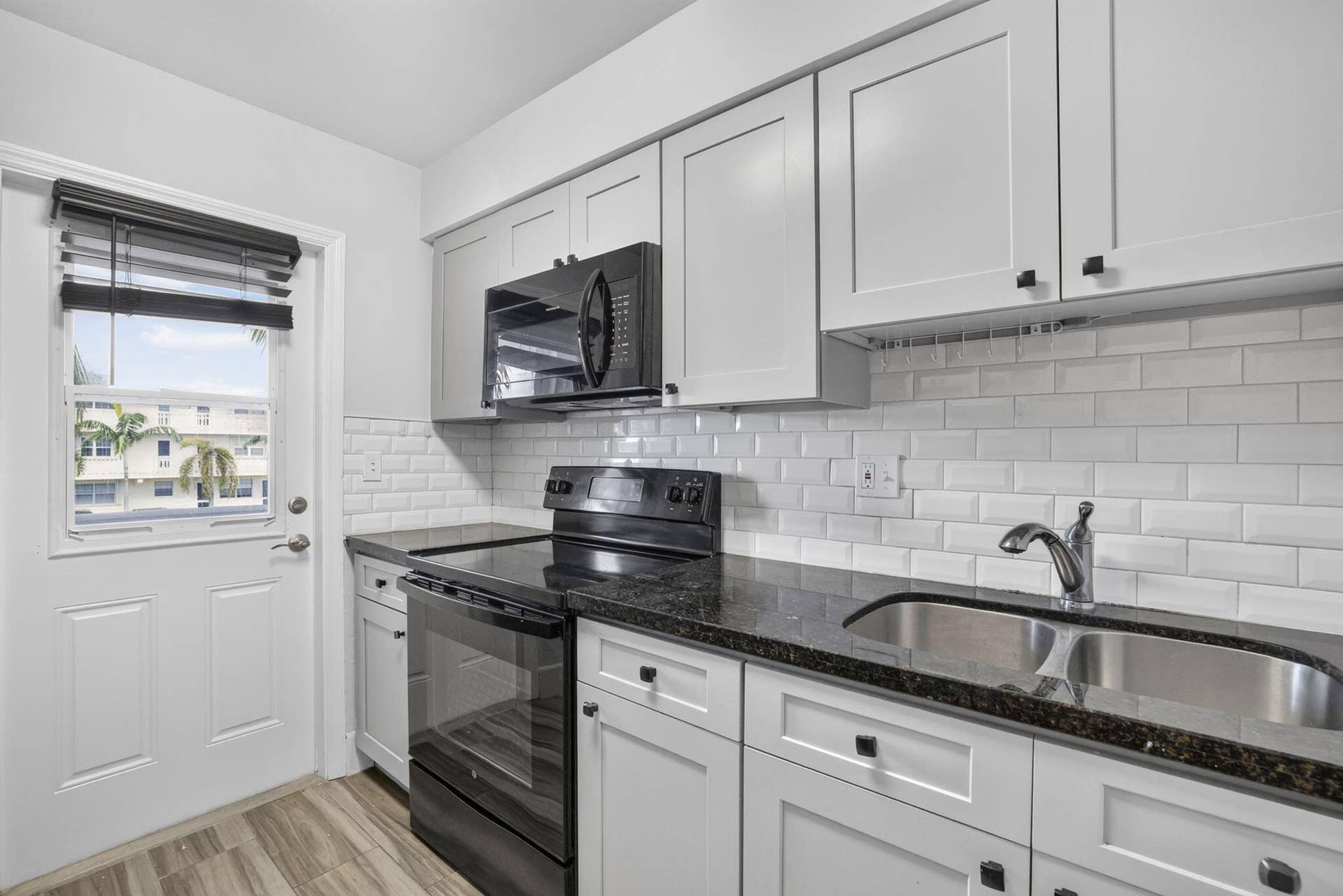 801 Pine Drive, #12, Pompano Beach, FL 33060 Kitchen